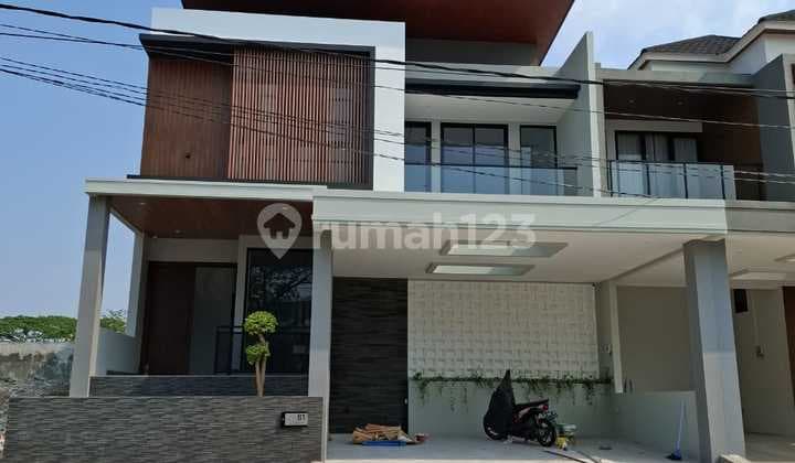 Rumah 2 Lantai Brand New Lippo Cikarang 10x20