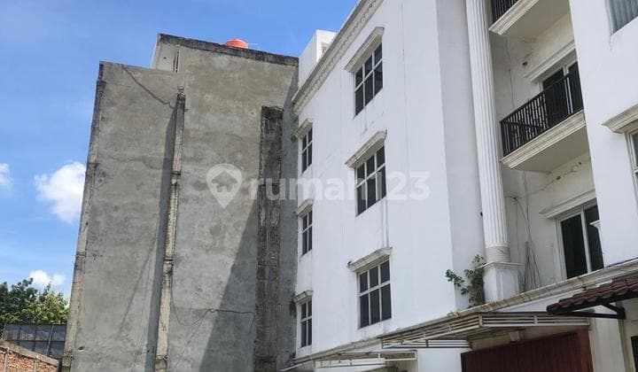 Lelang Ruko di Komplek Ruko Rich Palace Blok C1 C2, Jakarta Barat 612 M
