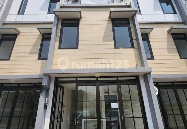 I20 Ruko Mhouse Dekat Kampus Binus Araya