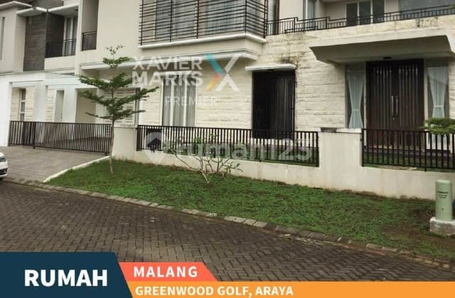 K67 Rumah Mewah Posisi Hook di Boulevard Cluster Greenwood Golf Araya