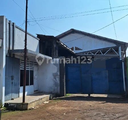 j021 Sewa Gudang Harga Miring , Akses Fuso Lahan Luas