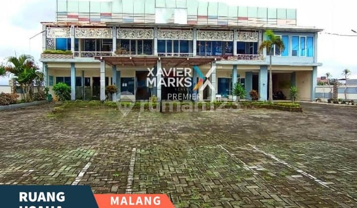 H36 Rumah Usaha / Rumah Sakit Type D Lengkap+Perijinan Full Perabot