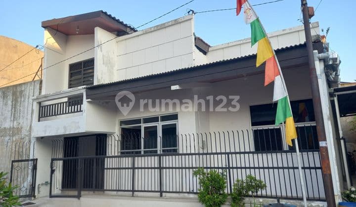 Rumah Kontrakan 1.5 Lantai Sudah Renovasi Shm Hadap Utara