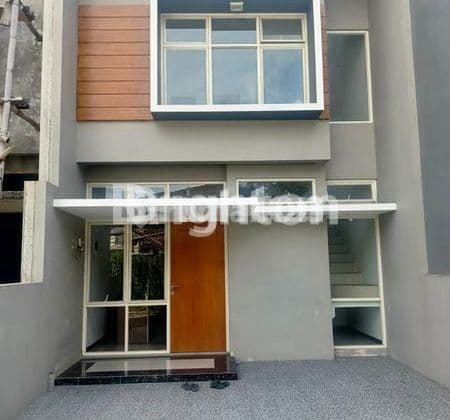 Rumah Baru Minimalis 2 Lantai Di Penumping Solo