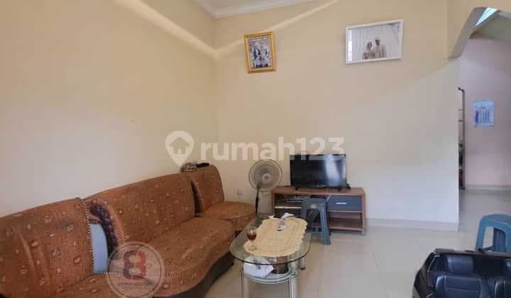 Neat 2-story house near Graha Raya Bintaro.