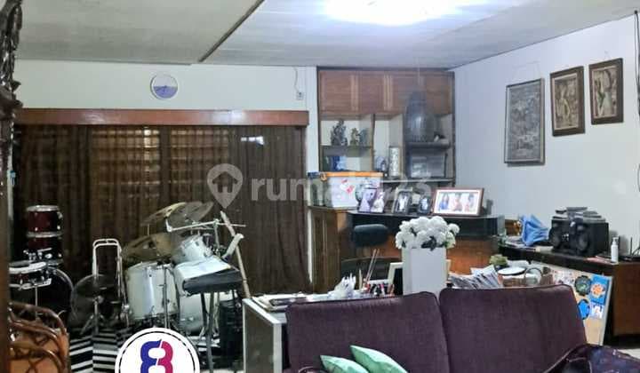 Rumah Rapih Area Strategis Di Radio Dalam Jakarta Selatan