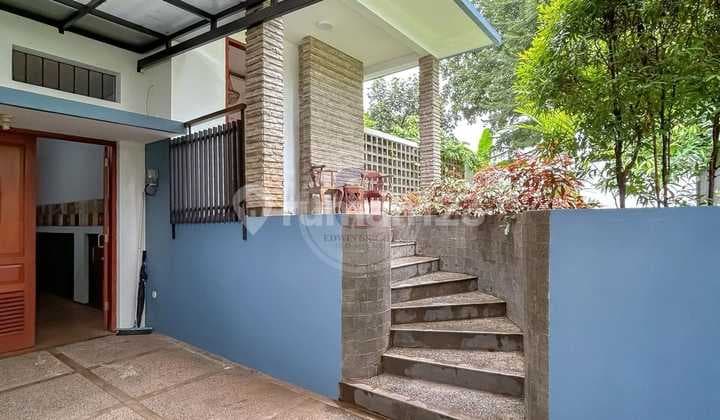 Rumah Cantik Siap Huni Di Menteng Bintaro.jaya