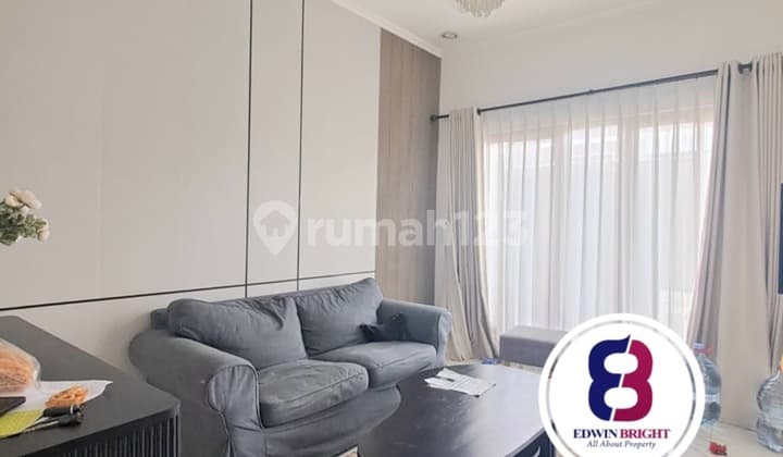 Rumah Cantik Dalam Cluster Ada Rooftop Siap Huni di Area Bintaro