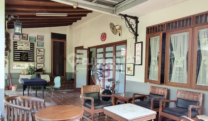 Rumah Lahan Luas di Bintaro Sektor 2 Area Premium Dekat Jakarta