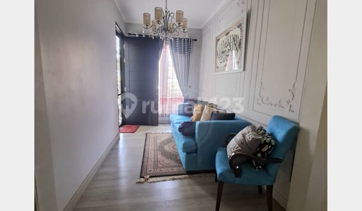 Rumah Cantik Siap Huni di Kebayoran Bintaro Sektor 7