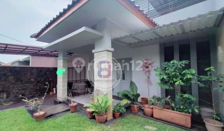 Rumah Rapih Dalam Komplek di Bintaro Jakarta Selatan