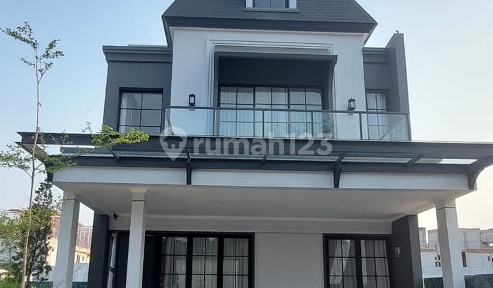 Dijual Rumah Konsep American Style Private Cluster Costaria, Metland Menteng, Cakung, Jakarta Timur