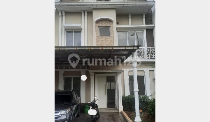 Affordable 2-Story House Facing Thames L8 Cluster Park in Jakarta Garden City, Cakung 002