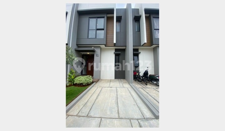 Sewa Cepat Rumah Murah 2 Lantai - Cluster Regia, Summarecon Crown Gading, Harapan Indah, Bekasi 018