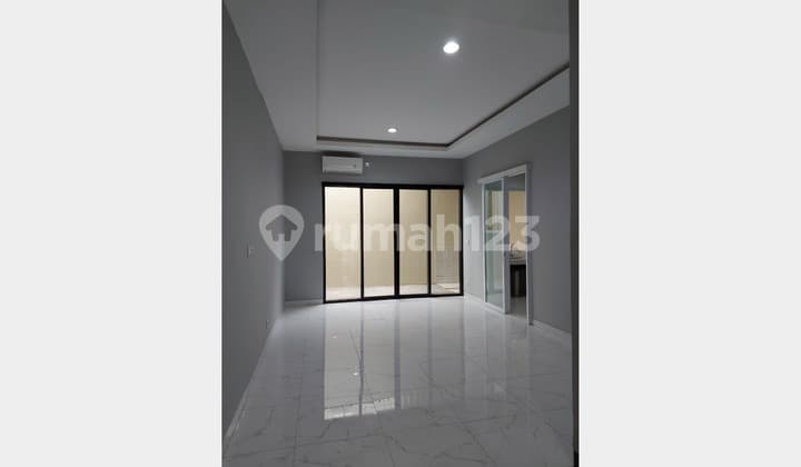 Disewa Cepat! Rumah Cluster Thames Jgc - Sudah Renovasi & Siap Huni "Hanya 51 Juta/Tahun" 028