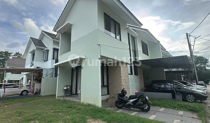 Dijual Rumah SUPER MURAH Posisi HOOK Cluster De Okwood Hanya 1 M Di Mutiara Gading City Bekasi 027