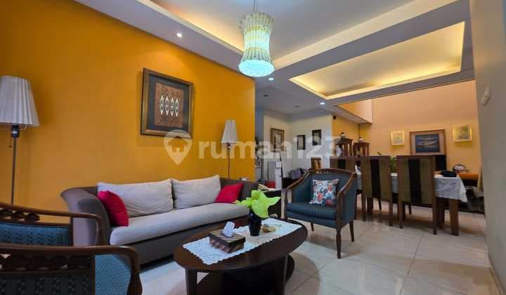 Rumah Lebak.bulus Siap Huni Dalam Perumahan.