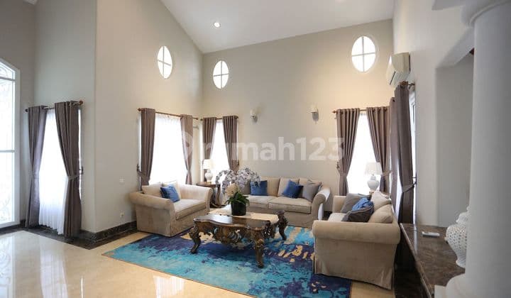 Luxurious and Spacious House with a Prime Location at BPR Lippo Karawaci