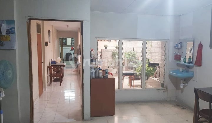Rumah Cocok Usaha Kost Dgn Lokasi Strategis di Mangga Besar