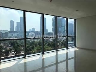 Very Nice 3BR Apt with Strategic Location at Casa Domaine Apt