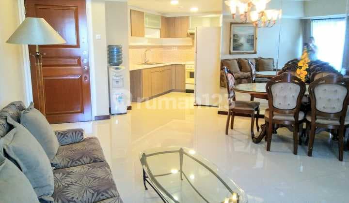 Nice And Cozy 3Br Apartment Strategically Located At Sudirman