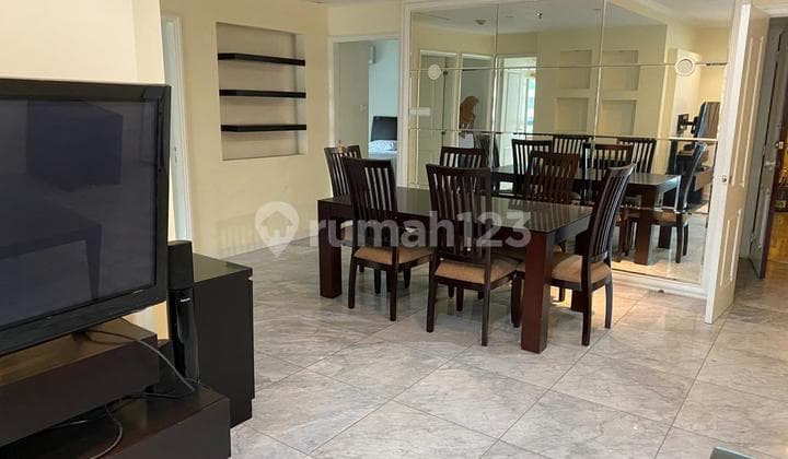 Cozy 3Br Apt With Strategic Location At Pavilion Park Apartment