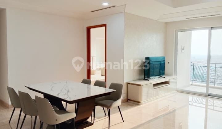 Nice and Cozy Apt with Strategic Area At Pakubuwono Residence