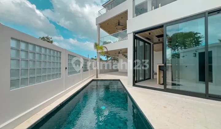 Freehold Villa 5 Bedrooms In Tumbak Bayuh