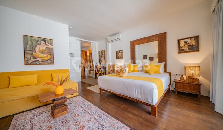 Charming Antique 1-Bedroom House On The Iconic Jalan Raya Kerobokan