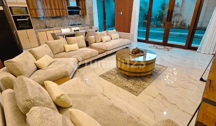 Dijual Villa Jalan Gunung Salak Kerobokan Badung-Bali