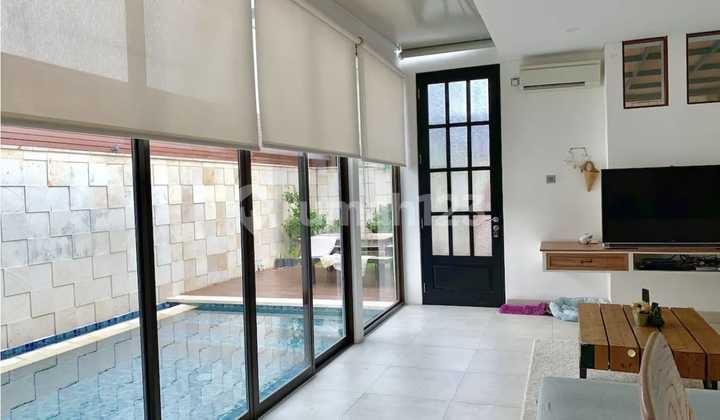 For Sale Cozy Villa in Sanur Area
