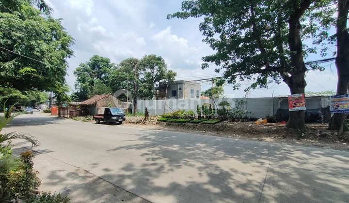 Tanah Rata, Padat Dan Pagar Keliling Di Karawaci Tangerang