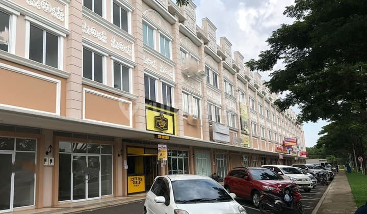 Sewa Ruko The Walk 3 Lantai Siap Usaha Harga Nego! Cakung, Jakarta Timur, 035