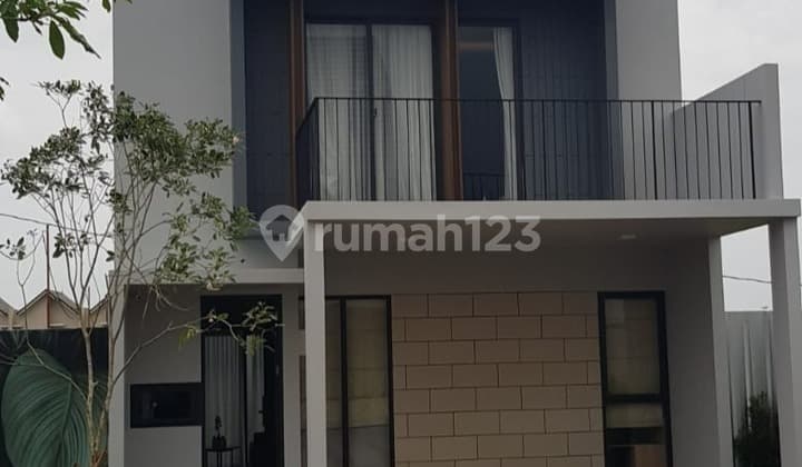 For Sale 2-Story American Style House in Wisteria Cluster, Jakarta Garden City, Cakung, East Jakarta