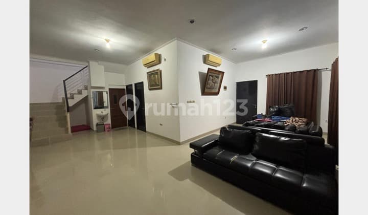 Sewa Rumah Mewah Full Furnished Cluster Alamanda Jgc - Luas & Siap Huni! 015