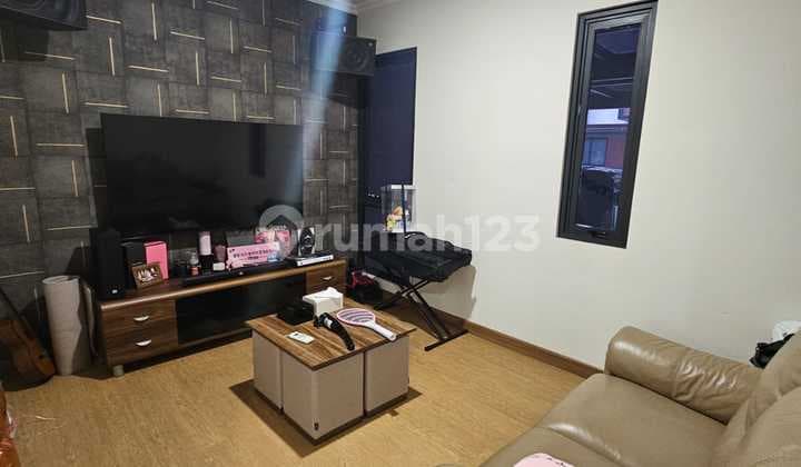 For Sale, Price Reduced in Carson Cluster Summarecon