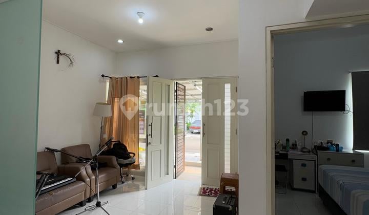 DIJUAL Rumah Hoek Di Fluorite Gading Serpong