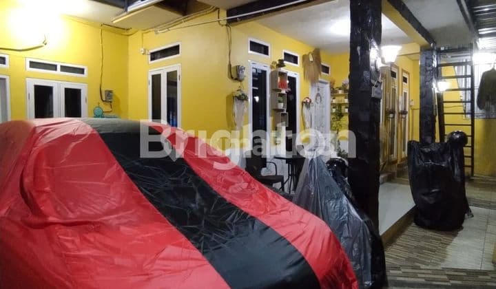 AT THE FRONT HOUSE OF REGENCY, NEXT TO THE REGIONAL POLICE HEADQUARTERS