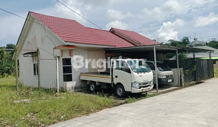 DI SEWA RUMAH STRATEGIS