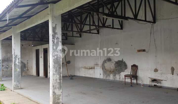 Jual Gudang dan Rumah Lokasi Jl. Kembar Indah Sayap Jl. Moh.toha