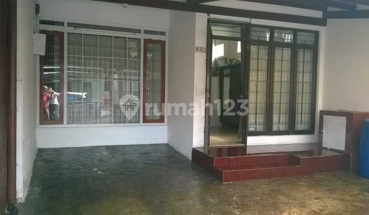 Hanya 5 menit dari Toll Pasteur / dekat Kampus ULBI (dulu POKTEK POS)