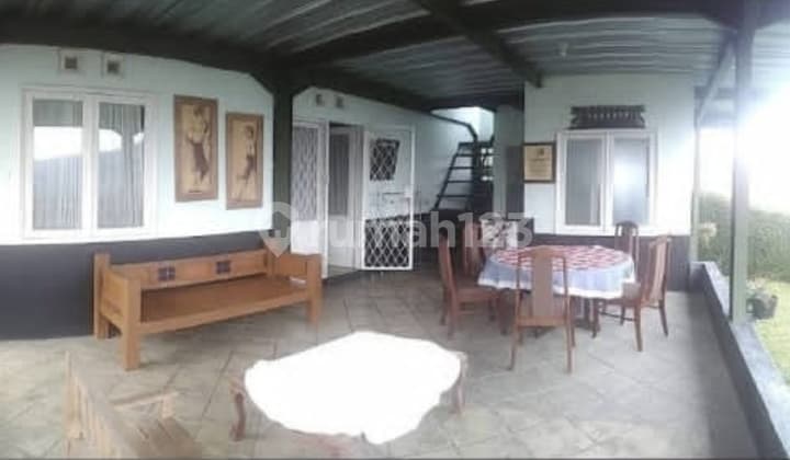 Villa Lembang Arah Maribaya Dekat Taman Begonia Luas Tanah 711m2