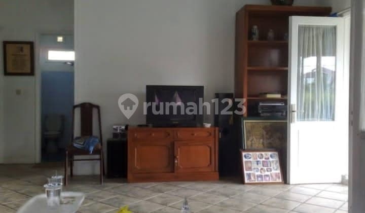 Villa Lembang Arah Maribaya Dekat Taman Begonia Luas Tanah 711m2