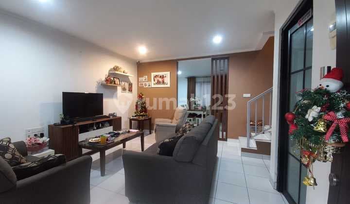 Dijual Rumah Summarecon (Cluster Dayana)