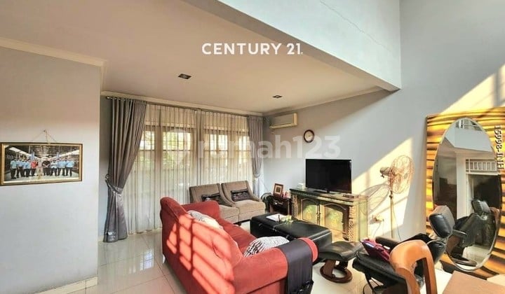 Dijual Cepat Rumah Hommy Nyaman di Lokasi Strategis Siap Huni