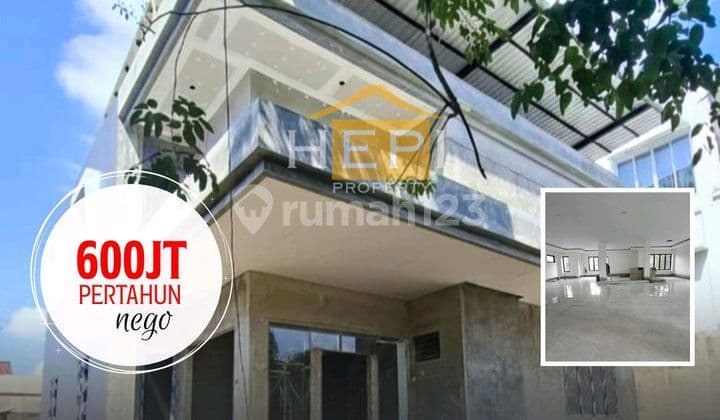 Rumah 2 Lantai di Lampersari Raya Semarang Selatan Ruangan Tanpa Sekat