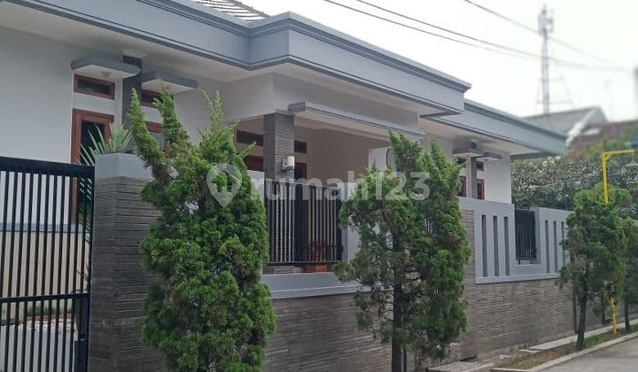 Dijual Rumah Siap Huni Lokasi Bagus Dalam Komplek Buah Batu Bandung