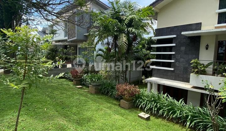 Dijual Cepat Rumah Cantik view Bagus Kawasan Premium Dago Bandung