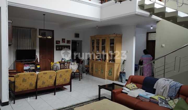Dijual Rumah Hitung Tanah Lokasi Bagus Cigadung Kota Bandung