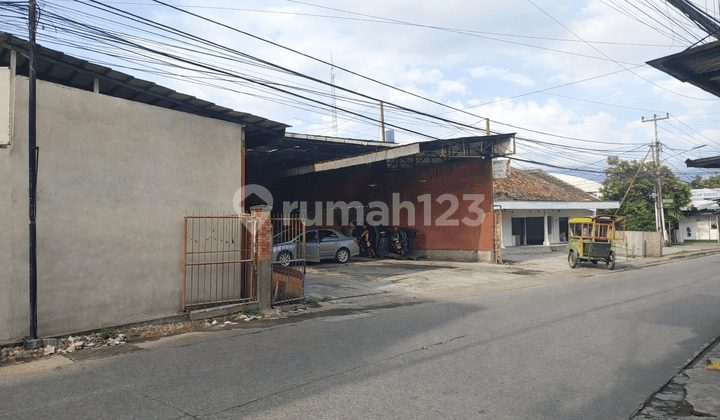 Disewakan Tanah Komersial Lokasi Bagus Samping Jalan Cikutra Bandung